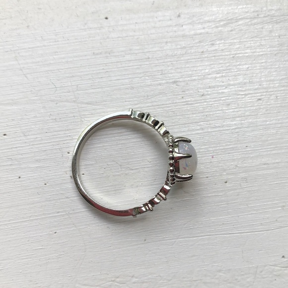 TWO LEFT Gorgeous White Fire Opal Sterling Silver 925 Ring - Picture 2 of 3